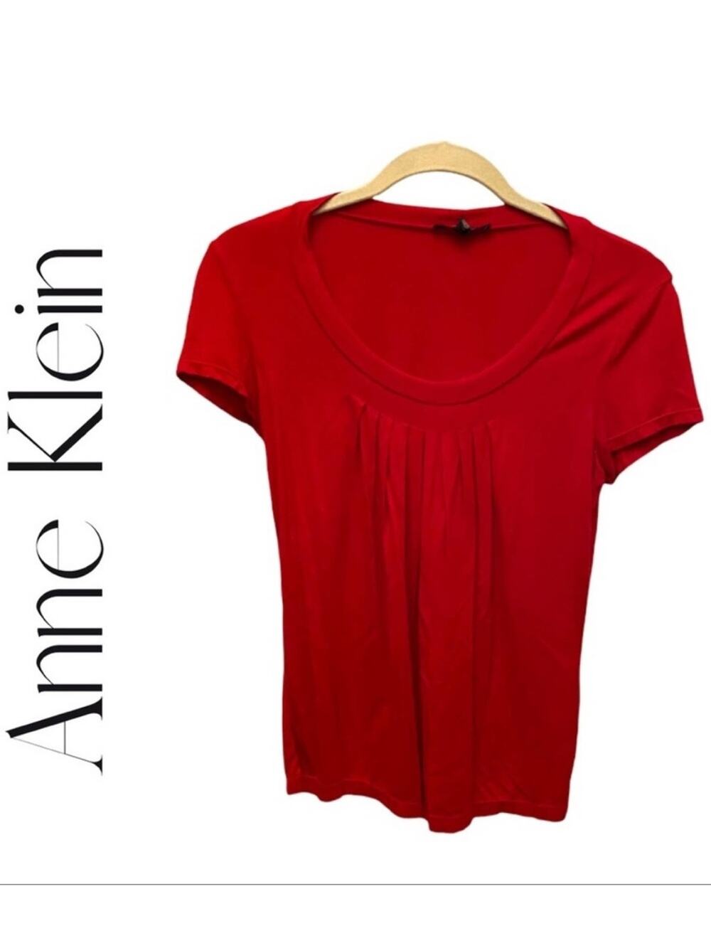 Anne Klein Red Short Sleeve Pleated Scoop Neck Top